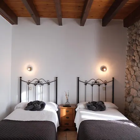 Posada La Estela De Barros Guest house Corrales De Buelna